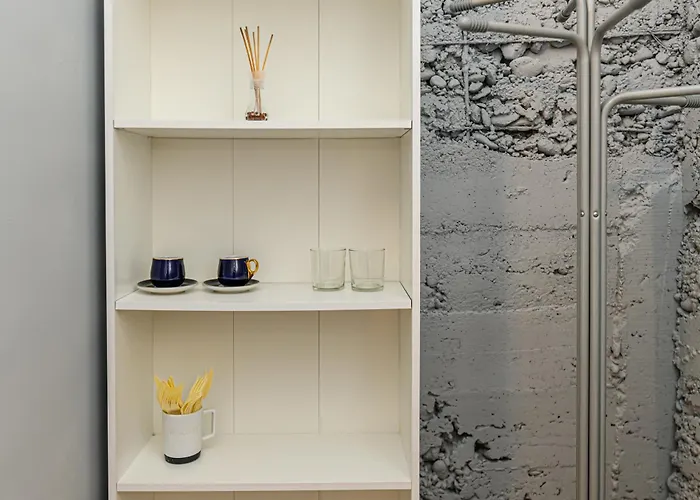 Apartment Charming With Garden & Parking *