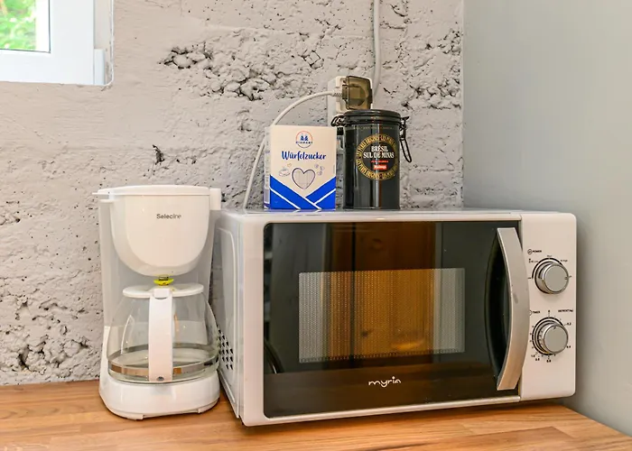 Charming With Garden & Parking